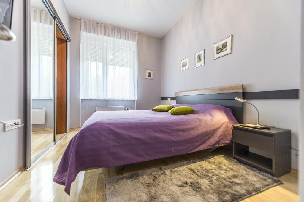 Apartman Cesaric Osijek Buitenkant foto